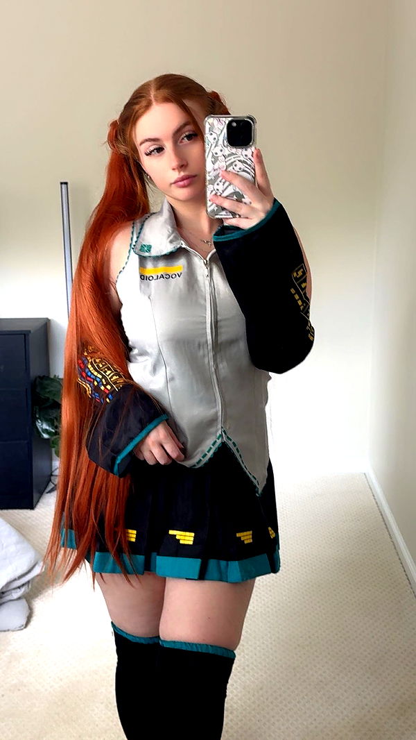 xxxtinacarmella image ~ Altpins