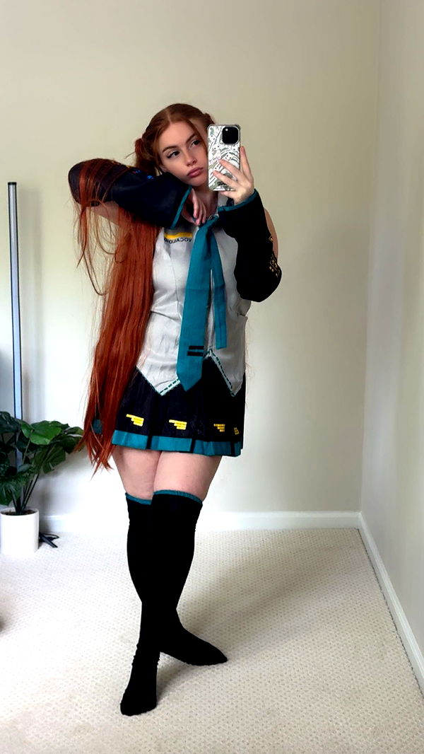 xxxtinacarmella image ~ Altpins