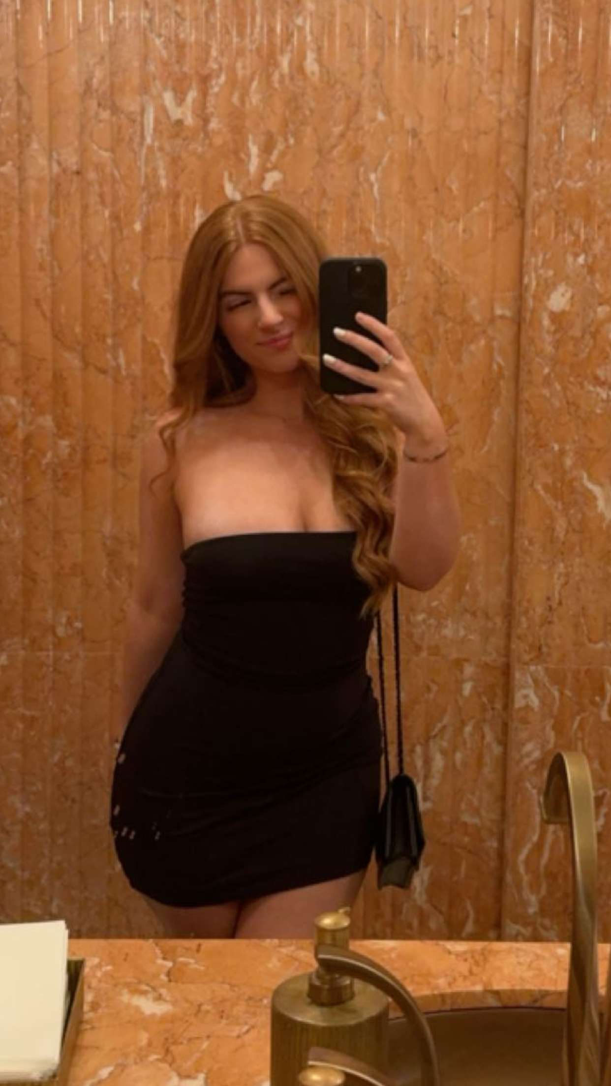 xxxtinacarmella snapchat image archive image