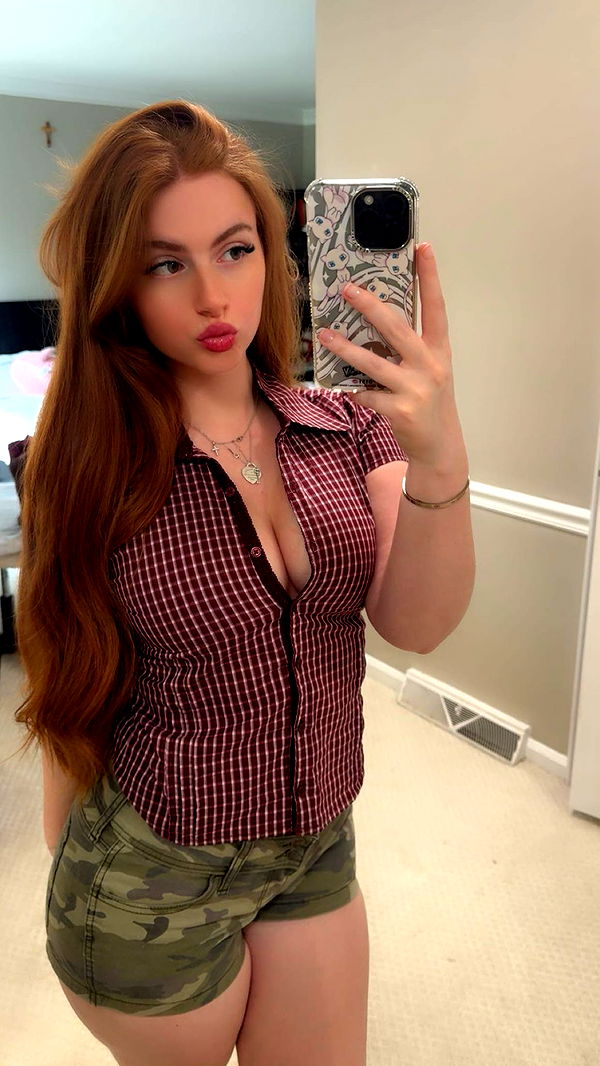 xxxtinacarmella image ~ Altpins