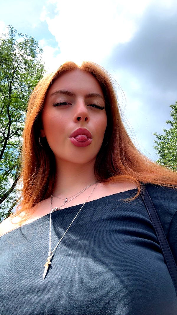 xxxtinacarmella image ~ Altpins