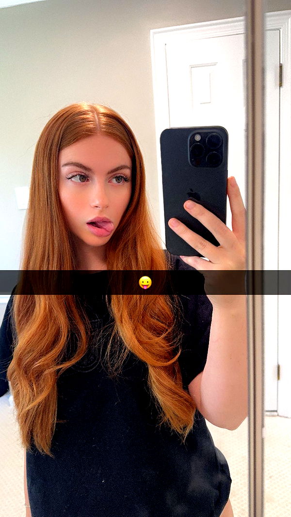 xxxtinacarmella image ~ Altpins