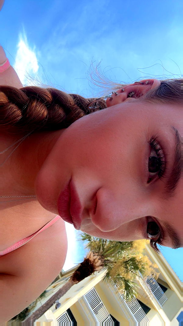 xxxtinacarmella image ~ Altpins