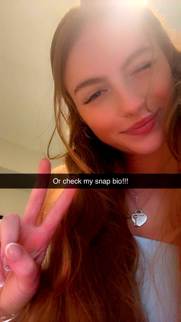 xxxtinacarmella image ~ Altpins