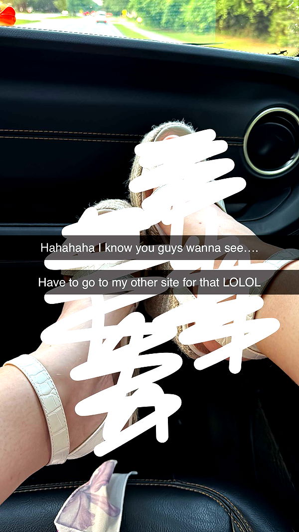 xxxtinacarmella image ~ Altpins