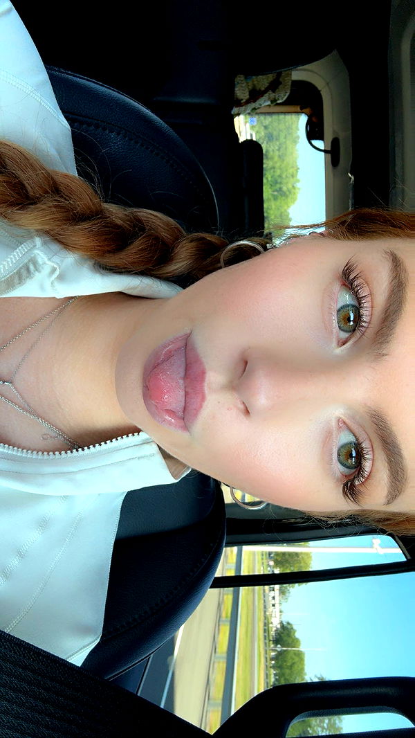 xxxtinacarmella image ~ Altpins