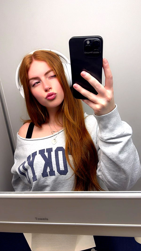 xxxtinacarmella image ~ Altpins