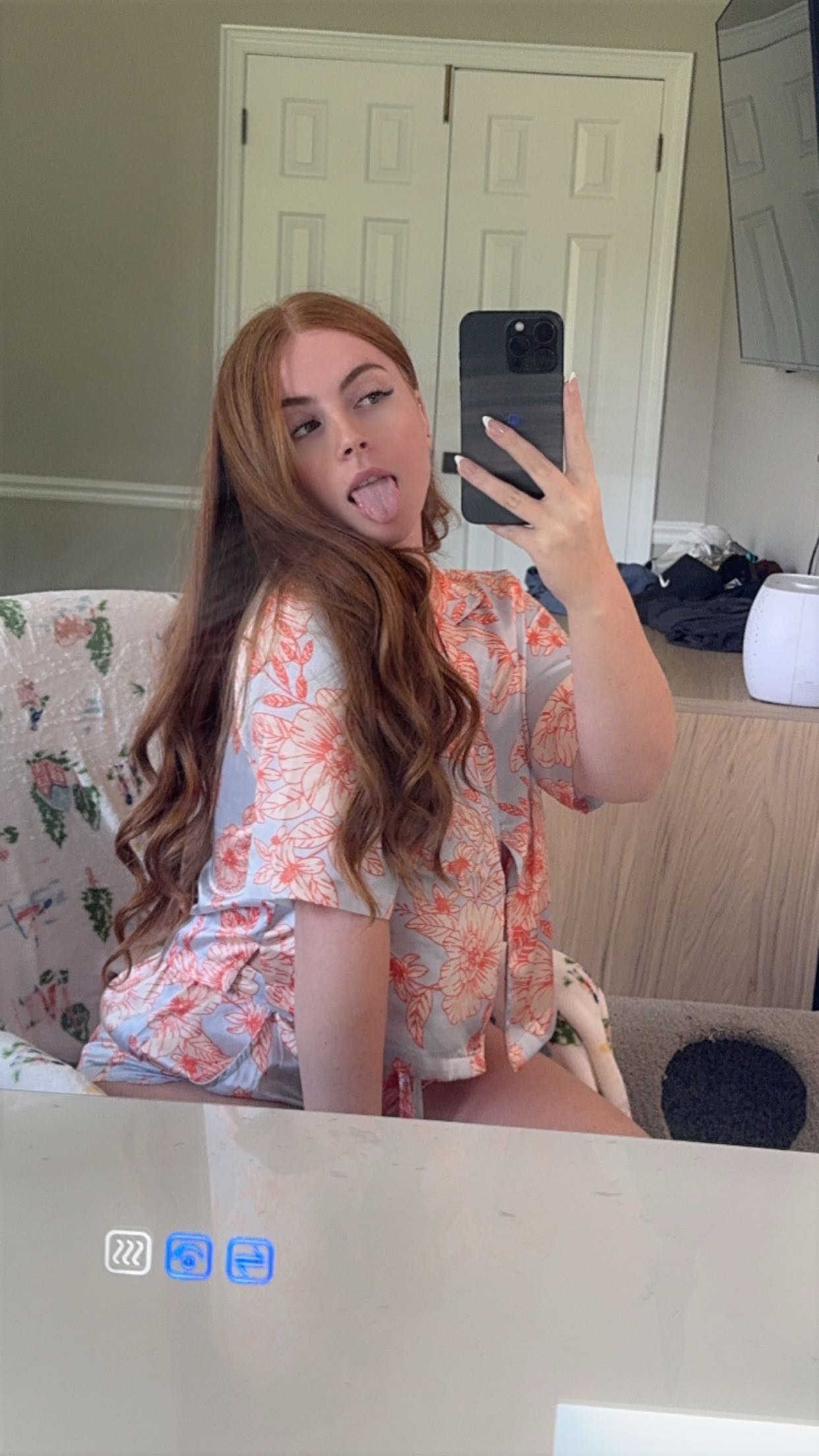 xxxtinacarmella snapchat image archive image