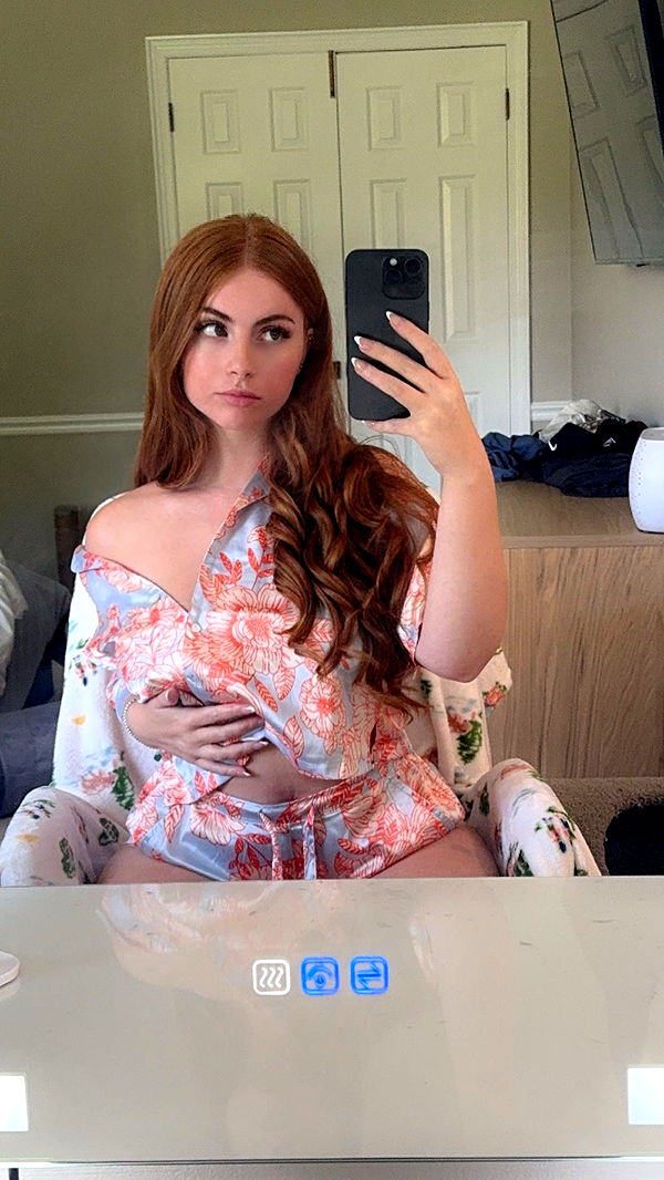 xxxtinacarmella image ~ Altpins