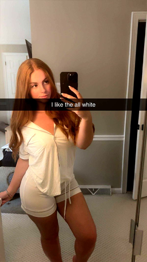 xxxtinacarmella image ~ Altpins