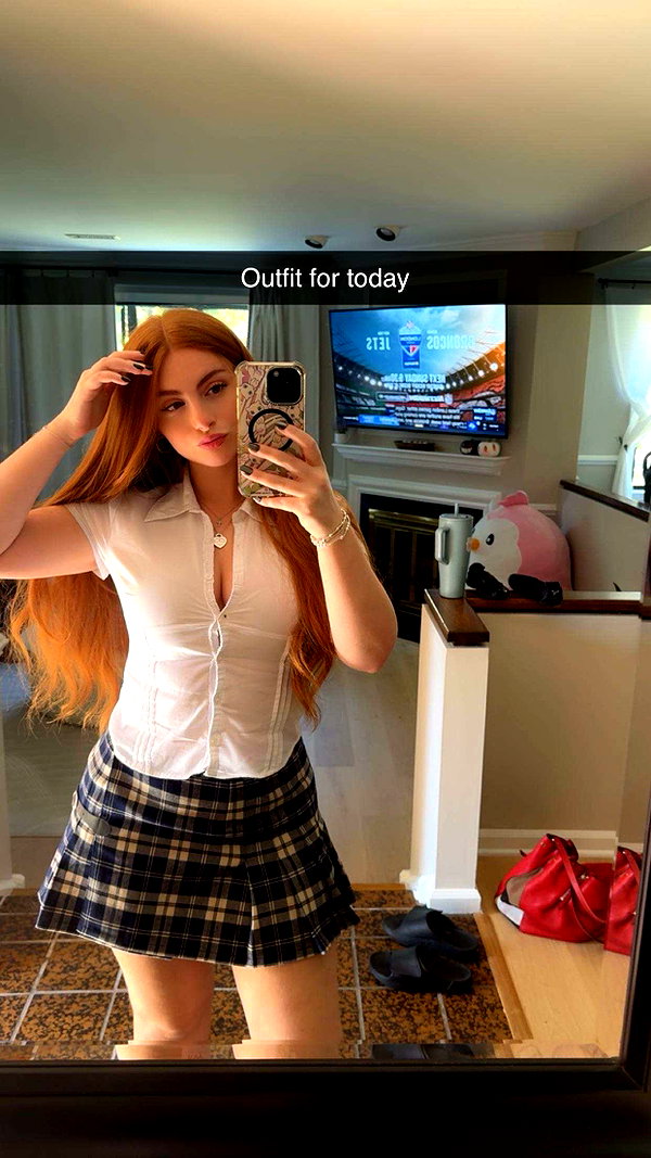 xxxtinacarmella snapchat image archive image