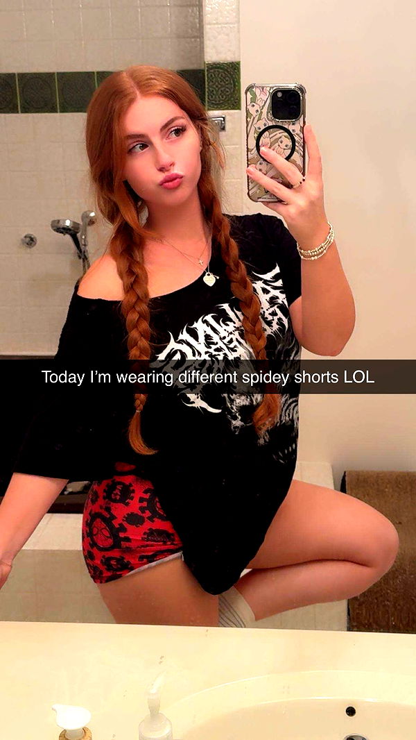 xxxtinacarmella image ~ Altpins