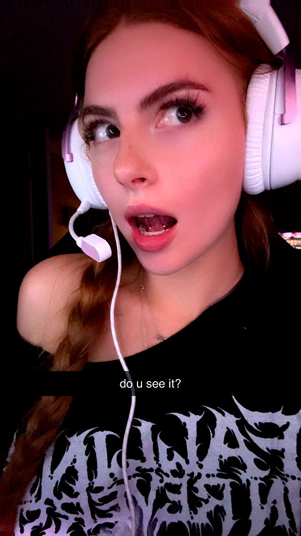 xxxtinacarmella image ~ Altpins