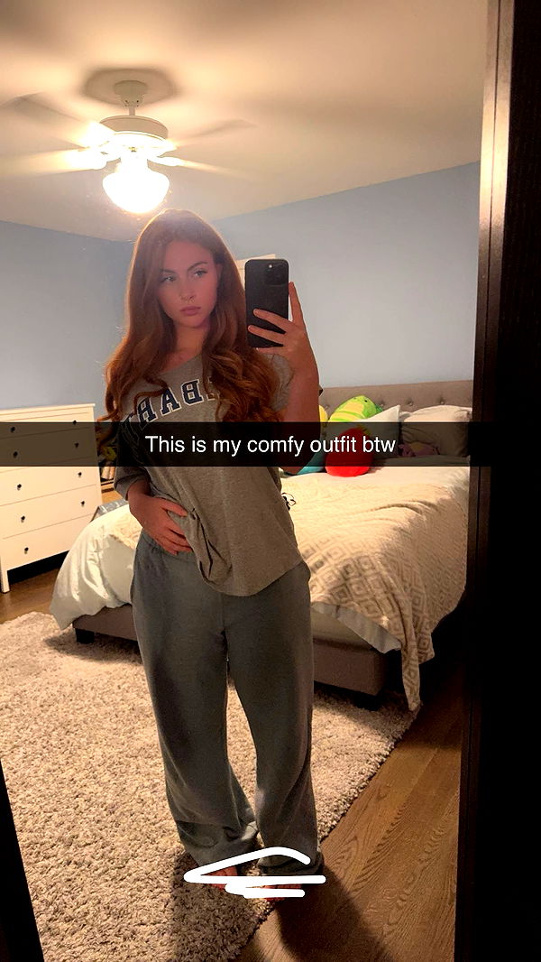 xxxtinacarmella image ~ Altpins