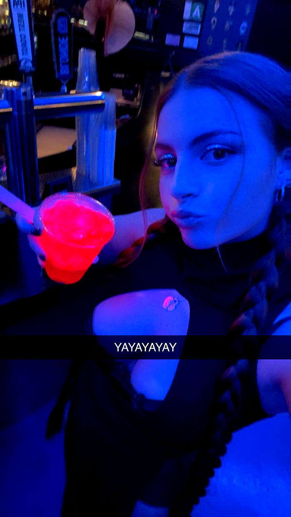 xxxtinacarmella image ~ Altpins