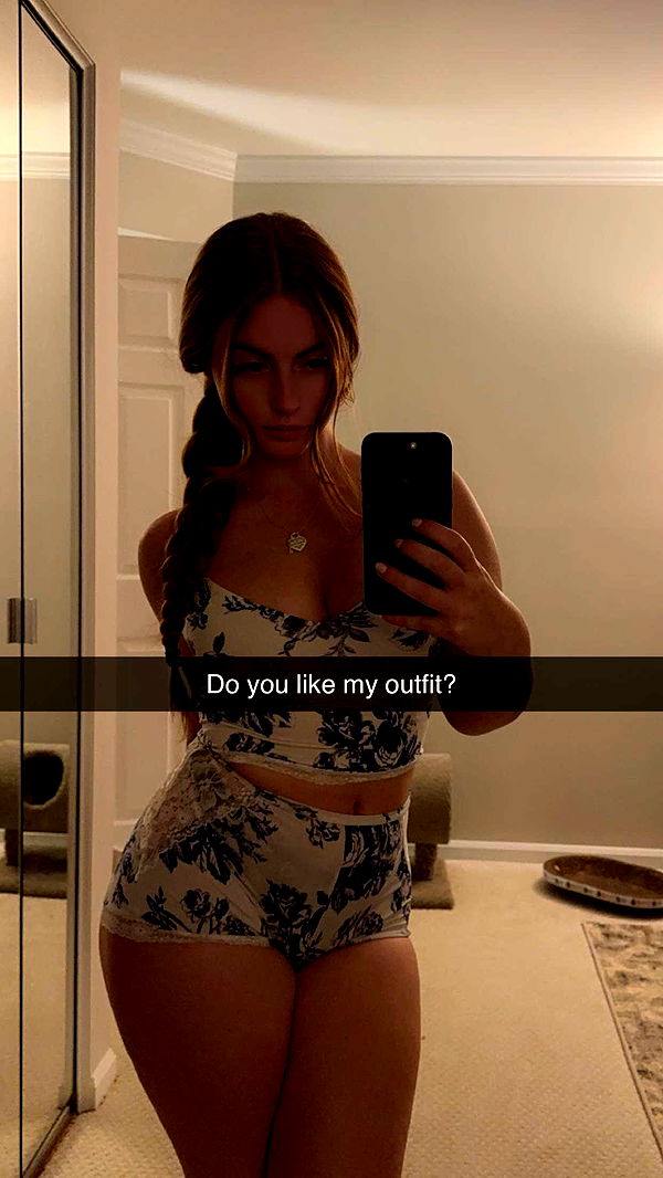 xxxtinacarmella image ~ Altpins