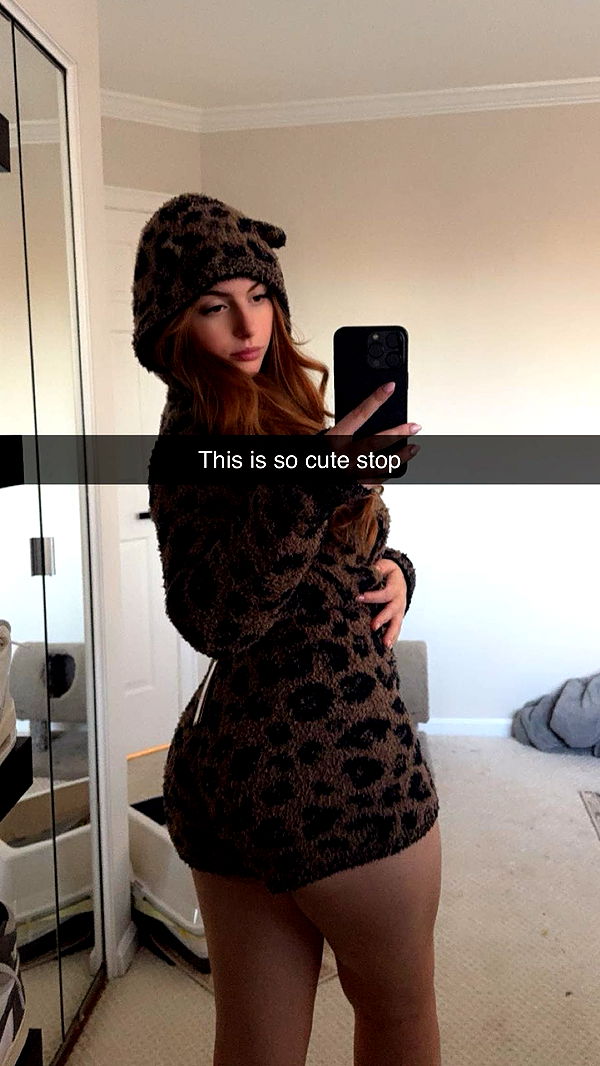 xxxtinacarmella image ~ Altpins