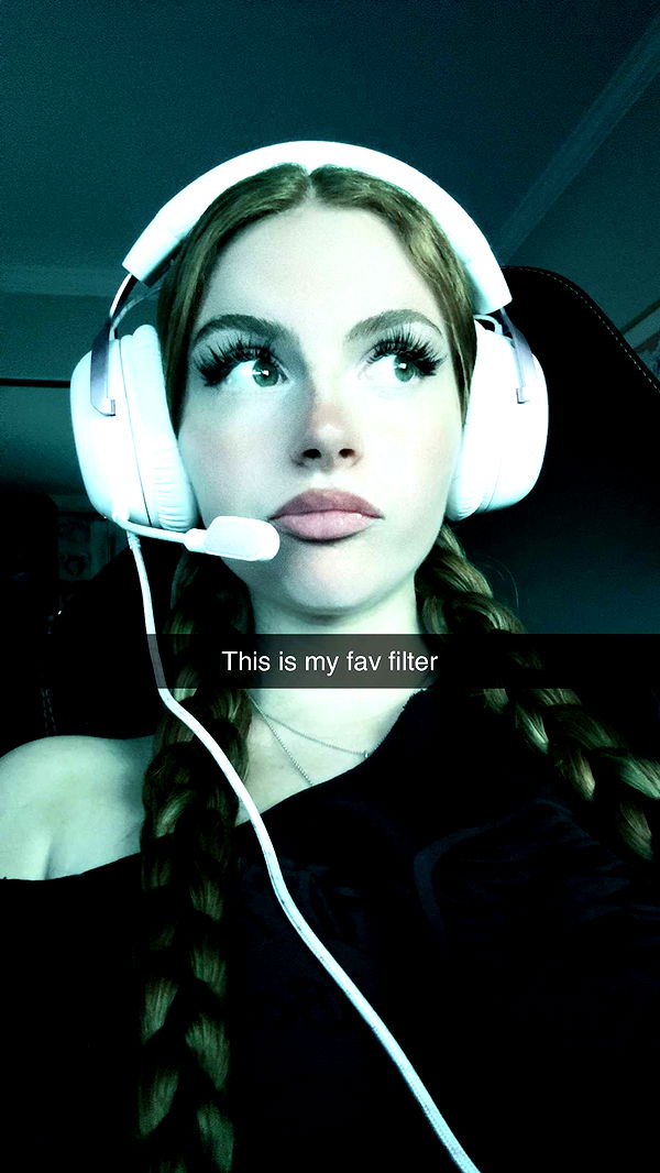 xxxtinacarmella image ~ Altpins