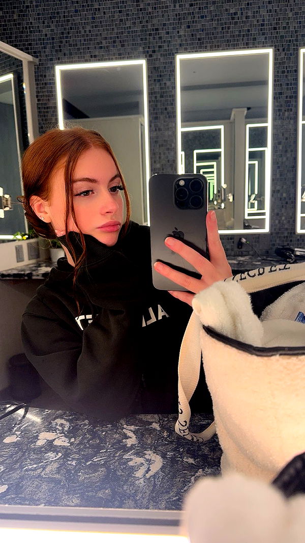 xxxtinacarmella image ~ Altpins