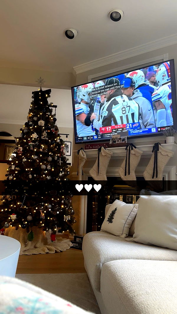 xxxtinacarmella image ~ Altpins