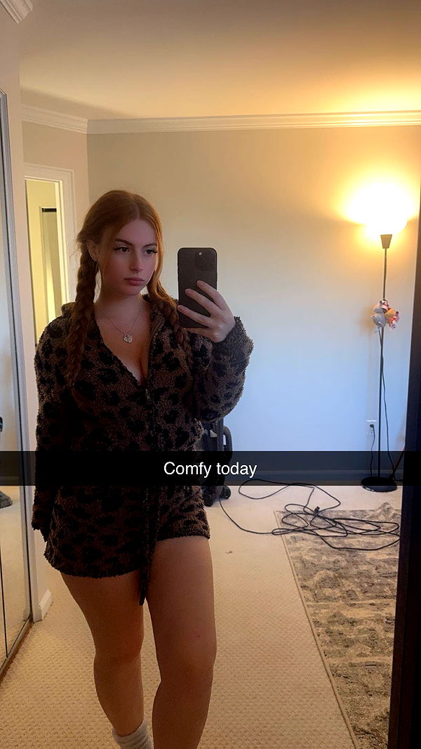 xxxtinacarmella image ~ Altpins