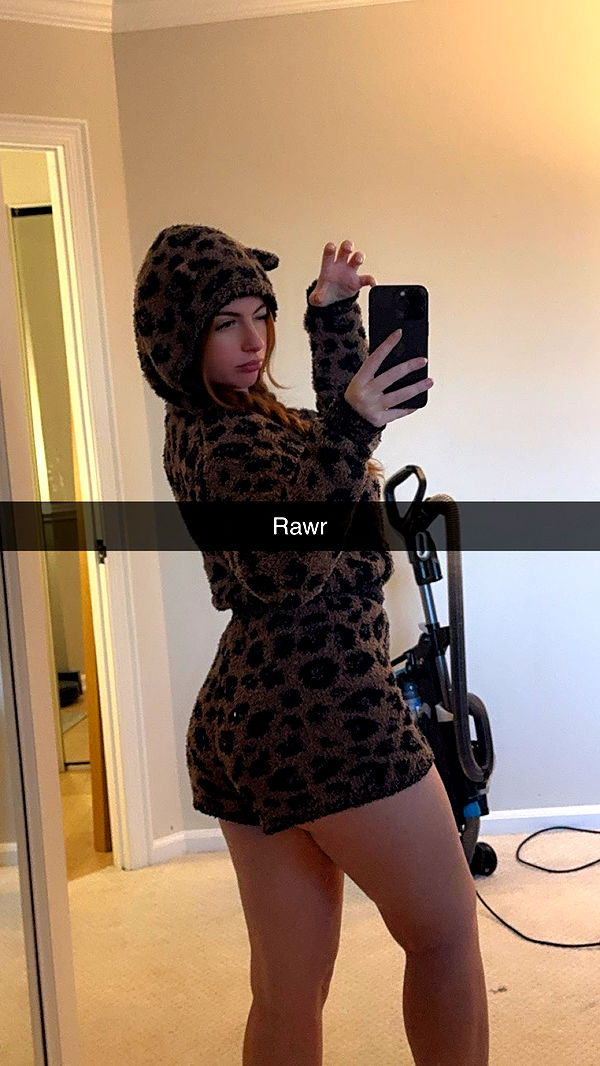 xxxtinacarmella image ~ Altpins