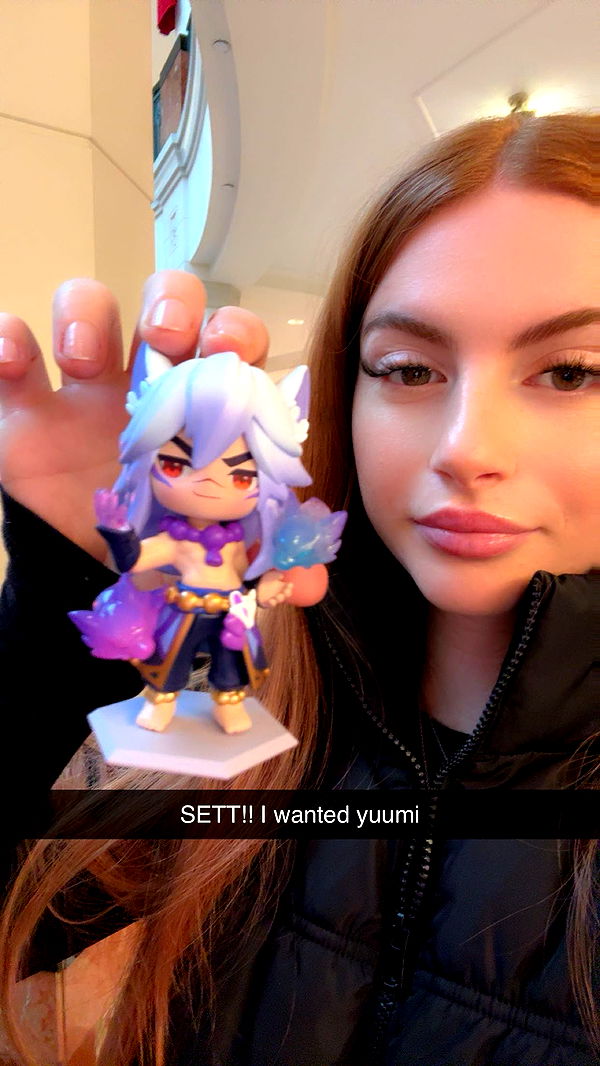 xxxtinacarmella image ~ Altpins