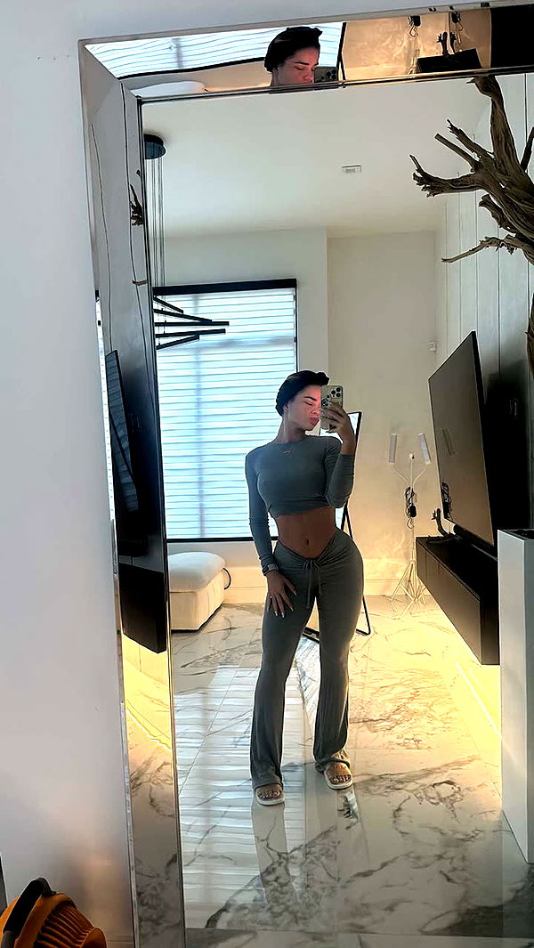 yaslenxoxo image ~ Altpins