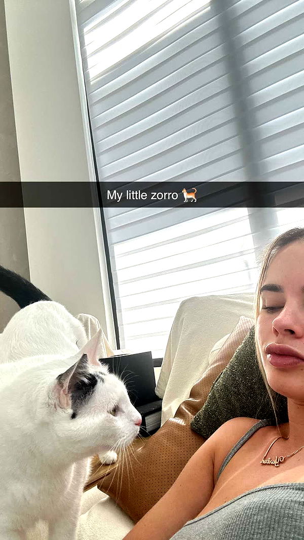 yaslenxoxo image ~ Altpins