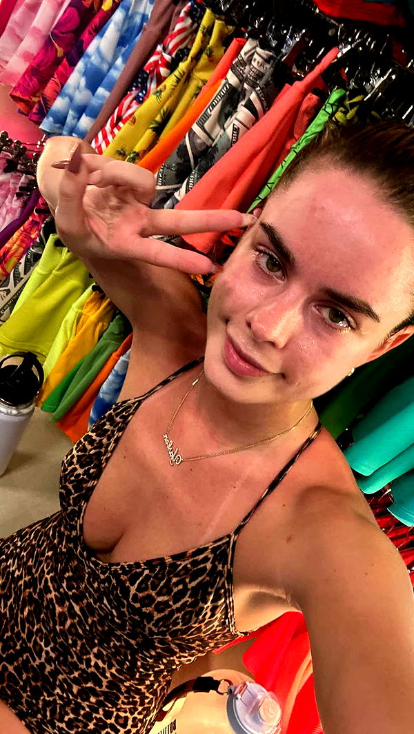 yaslenxoxo image ~ Altpins