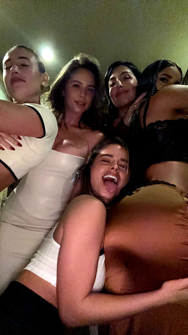 yaslenxoxo image ~ Altpins