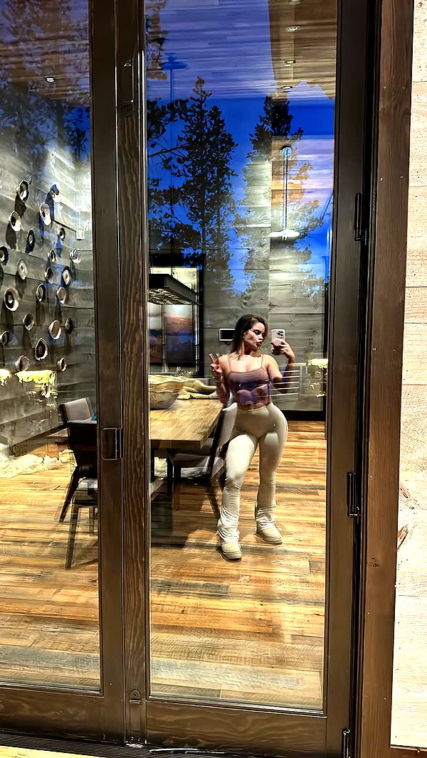 yaslenxoxo image ~ Altpins