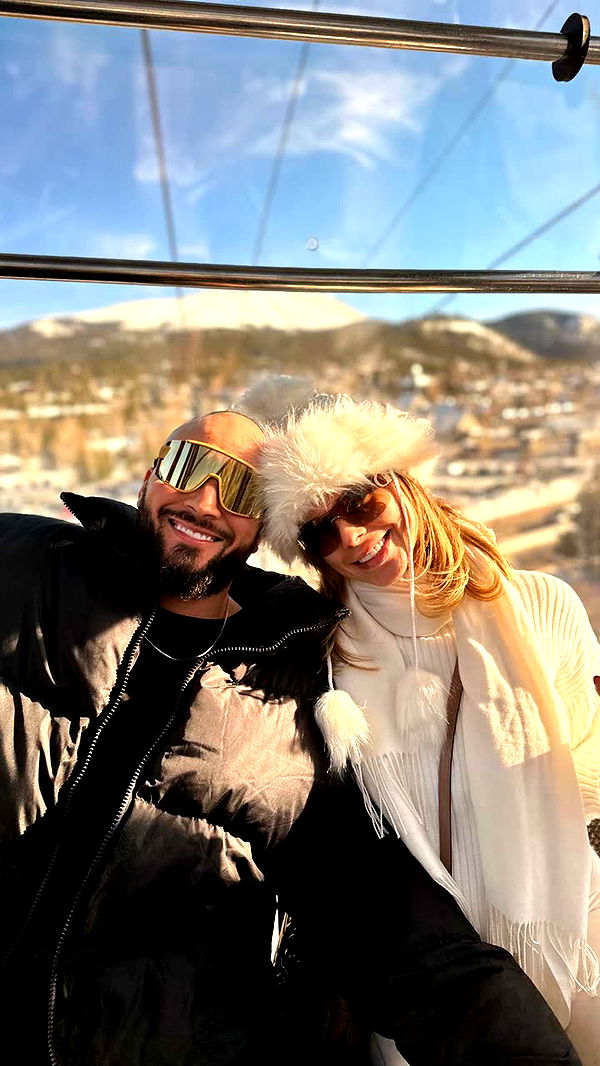 yaslenxoxo image ~ Altpins