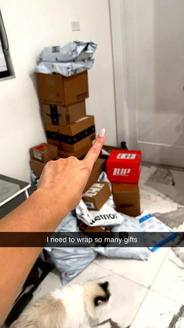 yaslenxoxo image ~ Altpins