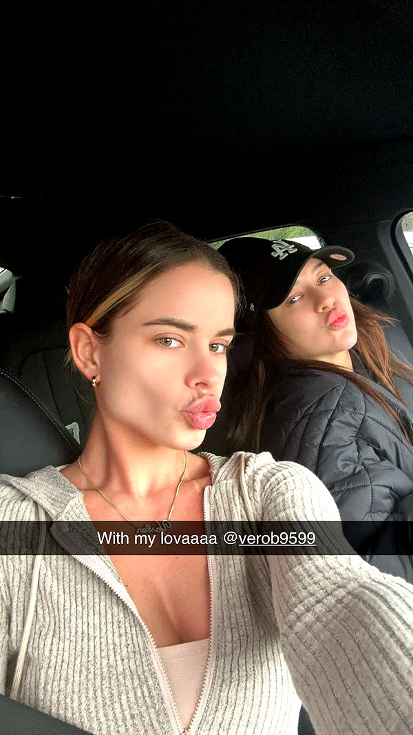 yaslenxoxo image ~ Altpins