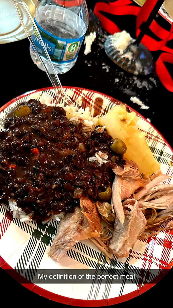 yaslenxoxo image ~ Altpins