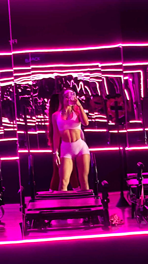 yaslenxoxo image ~ Altpins