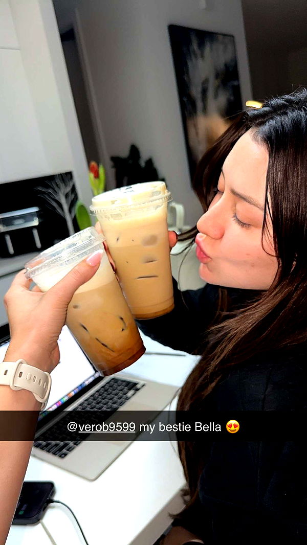 yaslenxoxo image ~ Altpins