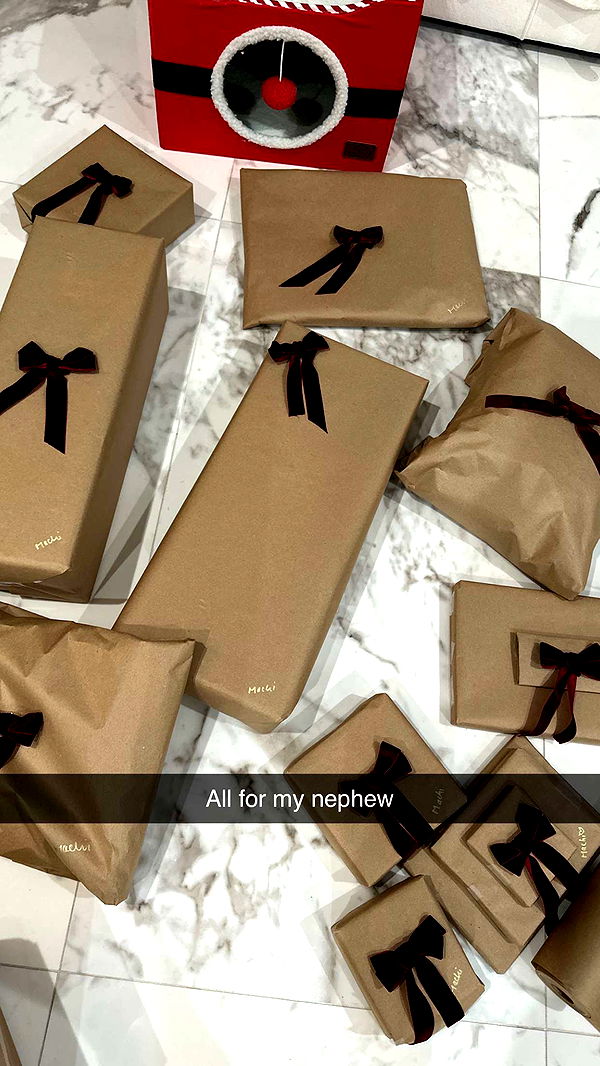 yaslenxoxo image ~ Altpins