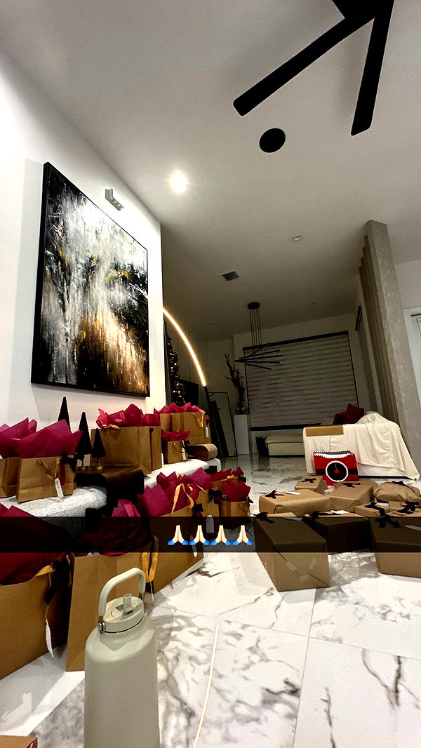 yaslenxoxo image ~ Altpins