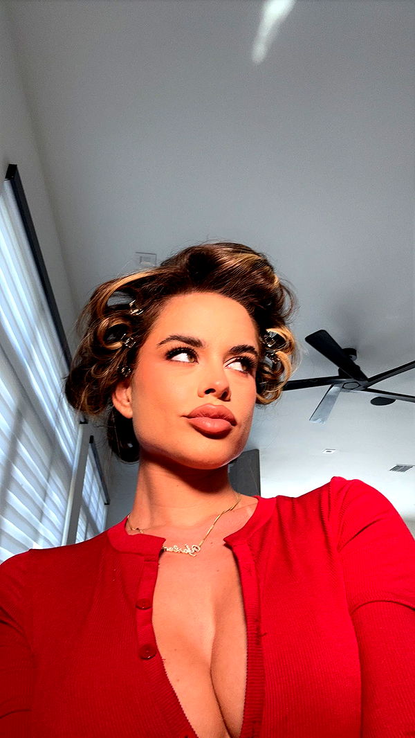 yaslenxoxo image ~ Altpins