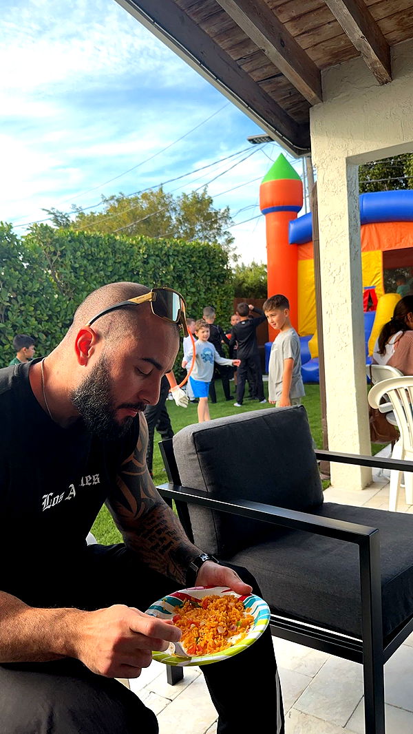 yaslenxoxo image ~ Altpins