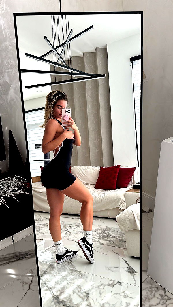 yaslenxoxo image ~ Altpins