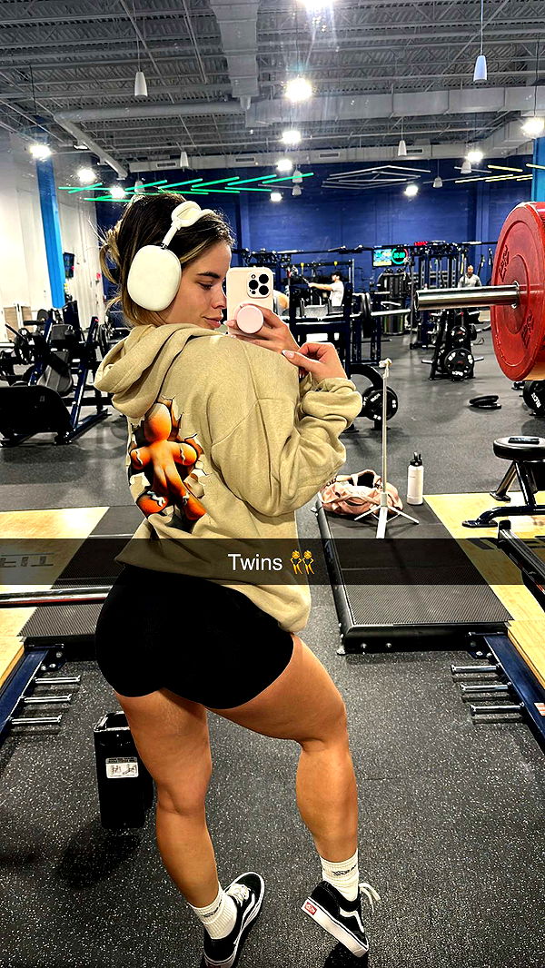 yaslenxoxo image ~ Altpins