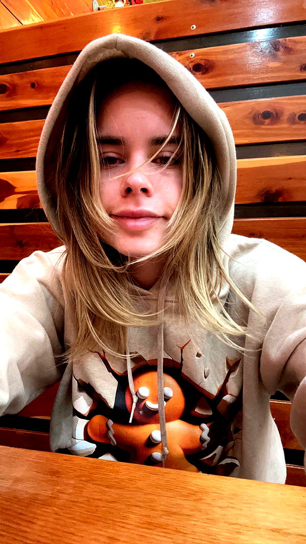 yaslenxoxo image ~ Altpins