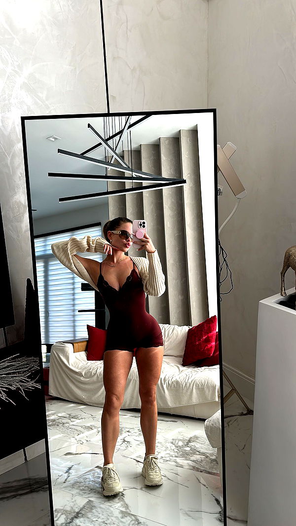 yaslenxoxo image ~ Altpins