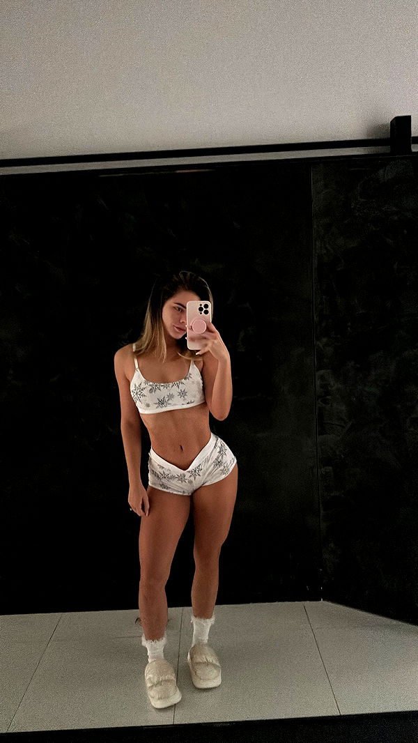 yaslenxoxo image ~ Altpins