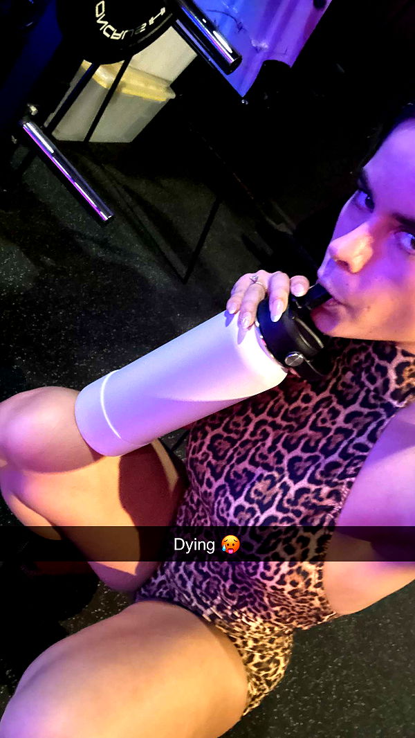 yaslenxoxo image ~ Altpins