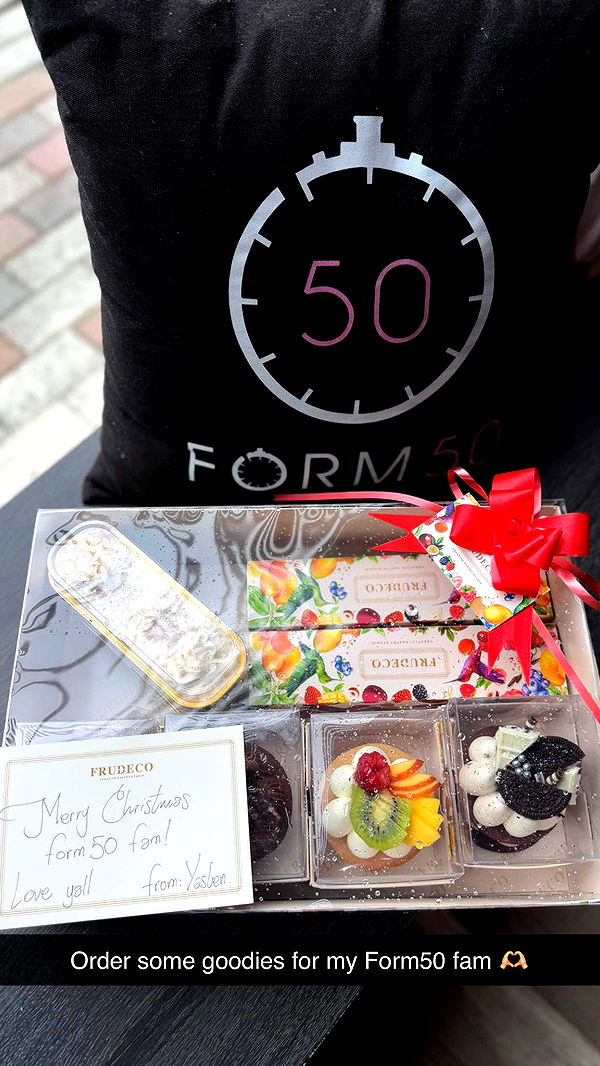 yaslenxoxo image ~ Altpins