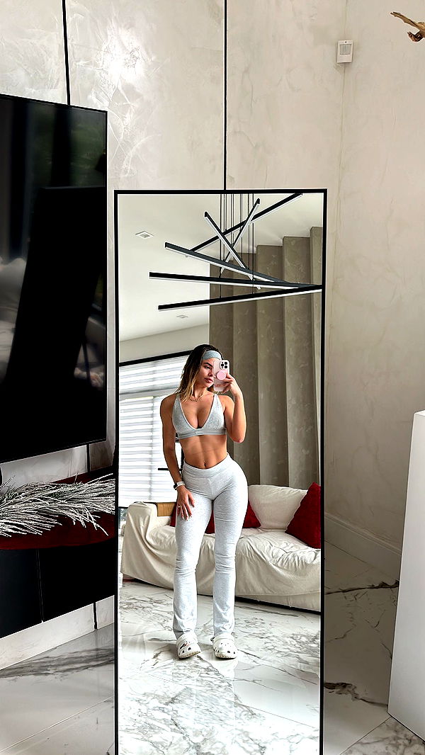 yaslenxoxo image ~ Altpins